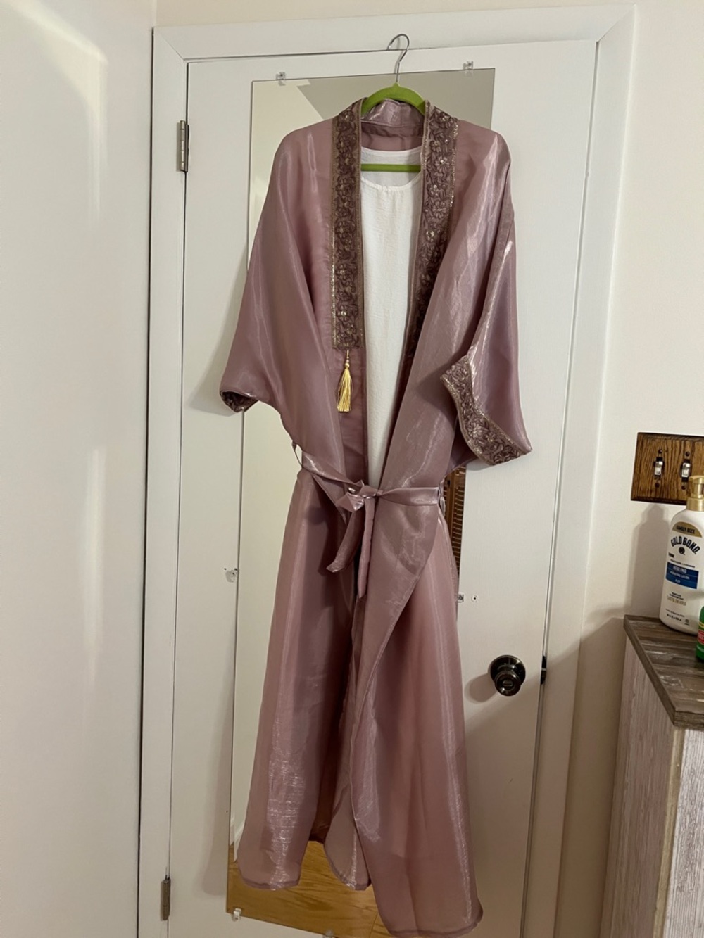 Mauve Satin Embroidered Kimono Robe/Abaya with Tassels